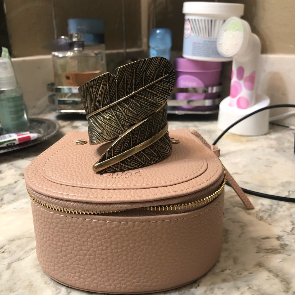 Vintage Leaf Bracelet